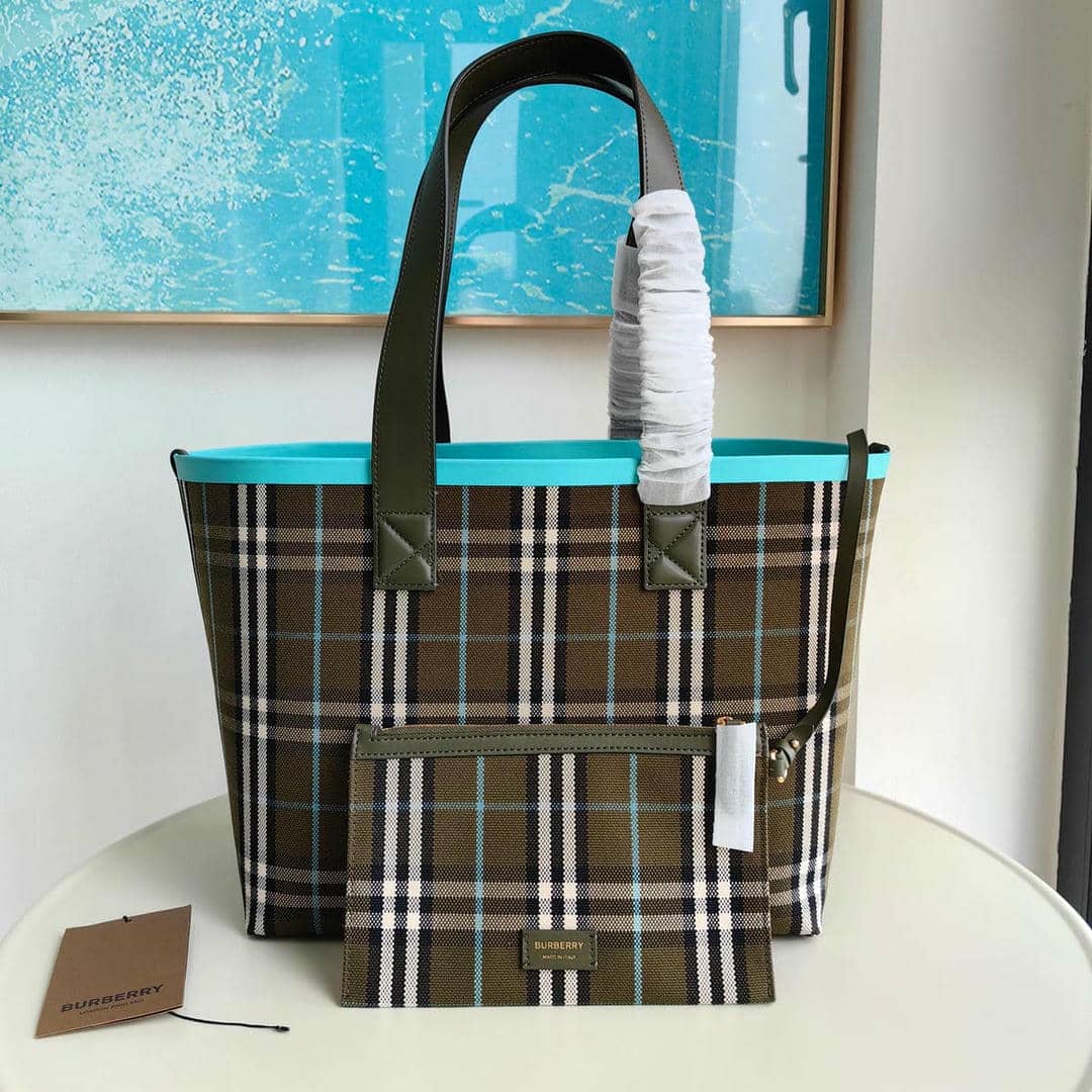 Burberry Bag 130